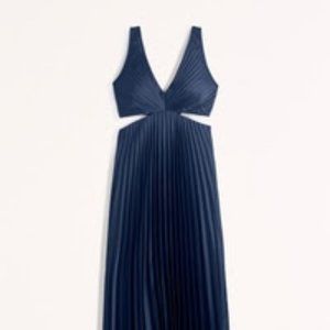 The A&F Giselle Pleated Cutout Maxi Dress
